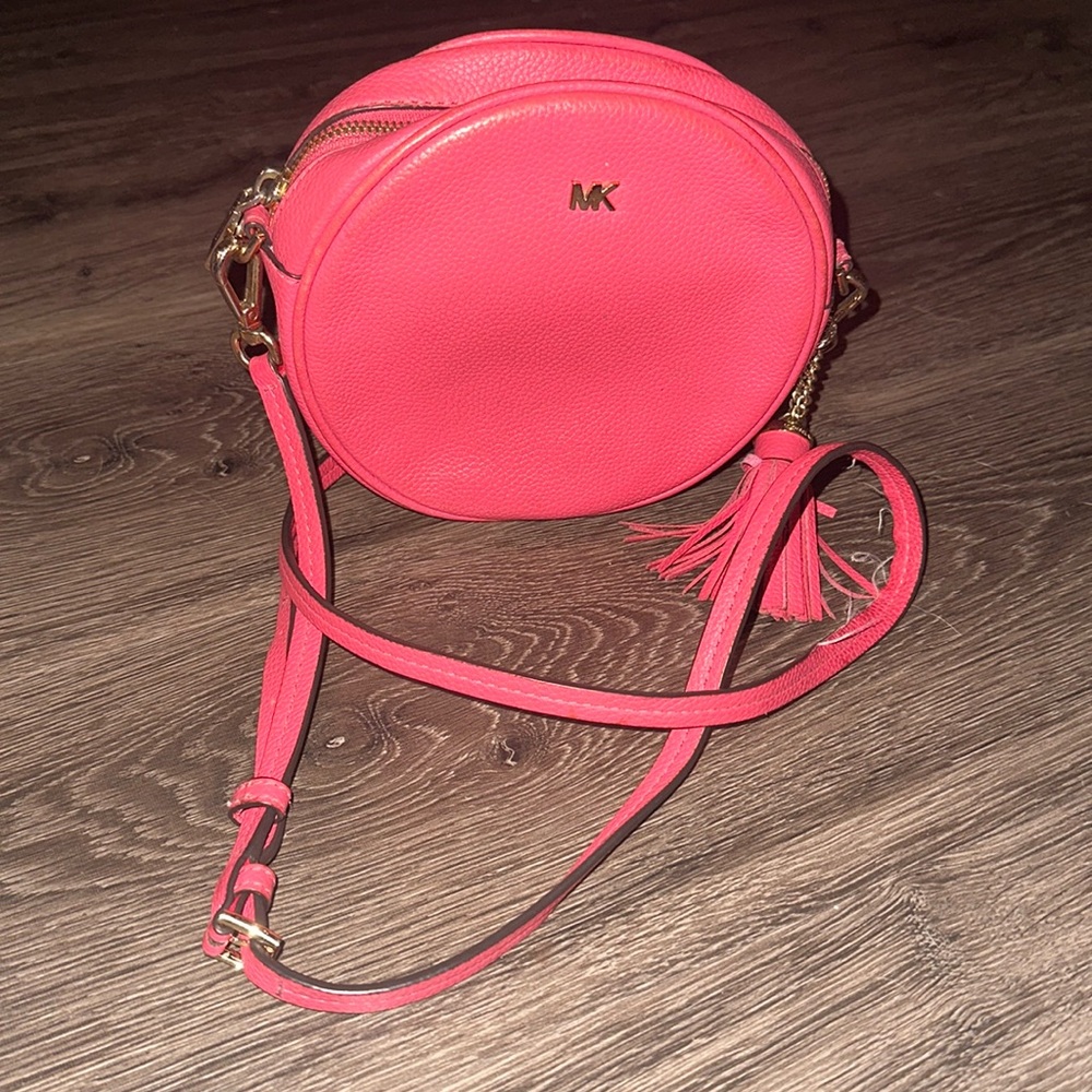 Cute pink purse